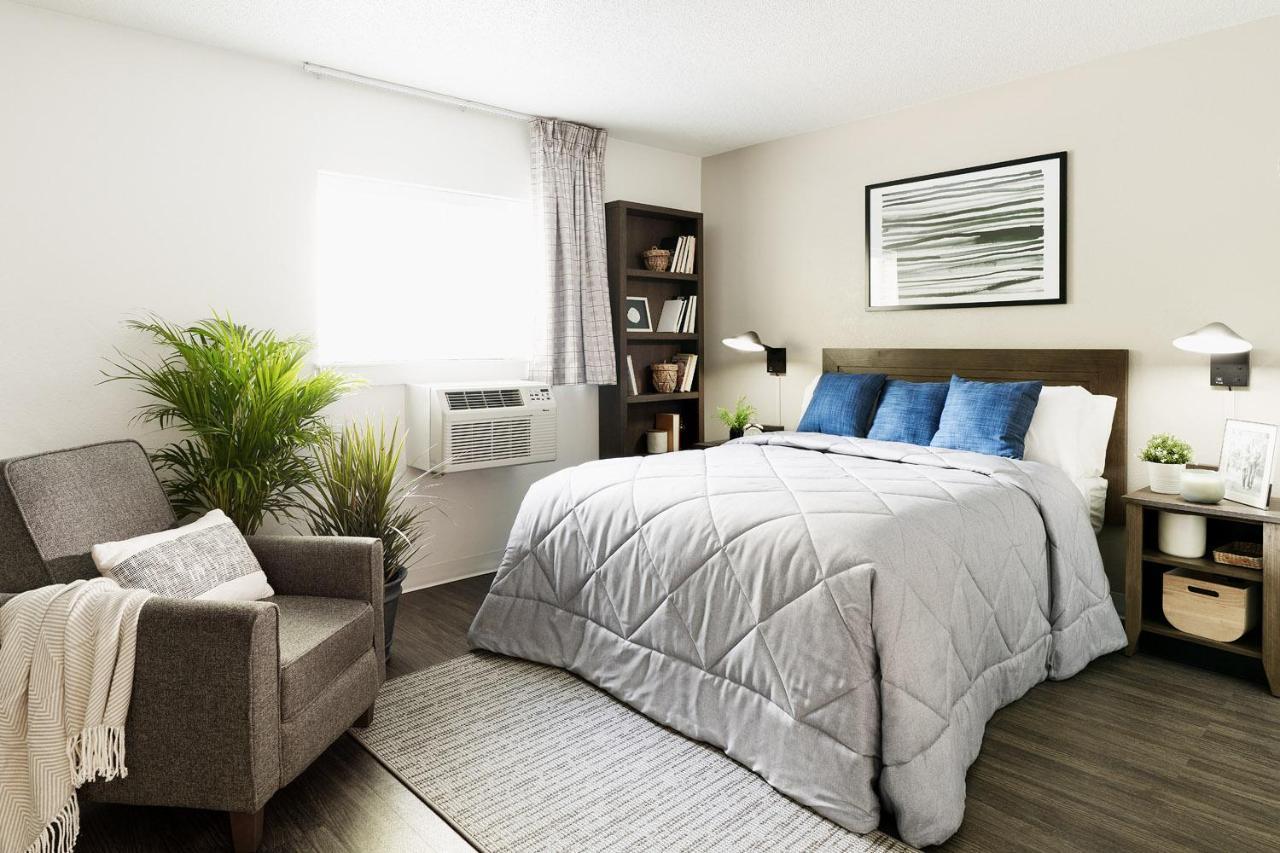 Intown Suites Extended Stay Newport News Va - North Extérieur photo